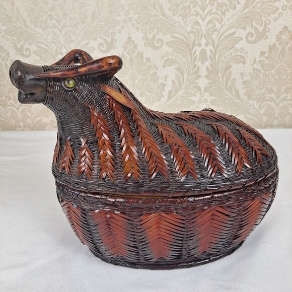 Vintage Chinese Shanghai Handcrafts Bull Wicker Basket 1970's Storage Decor - Picture 1 of 15